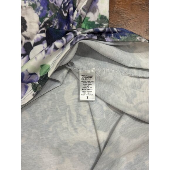 NEW LuLaRoe Womens Knit Tunic Top S Short Sleeve Purple Green Floral Scoop Neck - Picture 6 of 8